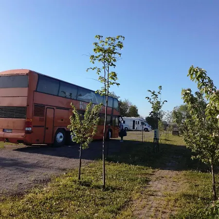 Camp Salas Farma 47 Cenej