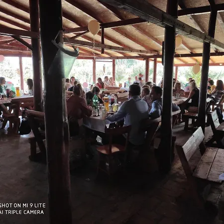 Kamp Camp Salas Farma 47 4*